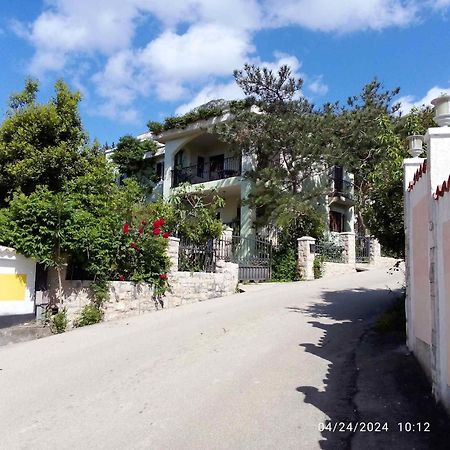 Vila Maljevik Sutomore Bagian luar foto