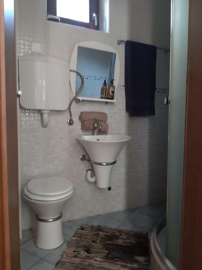 Vila Maljevik Sutomore Bagian luar foto