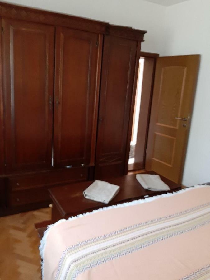 Vila Maljevik Sutomore Bagian luar foto