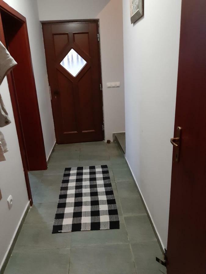 Vila Maljevik Sutomore Bagian luar foto